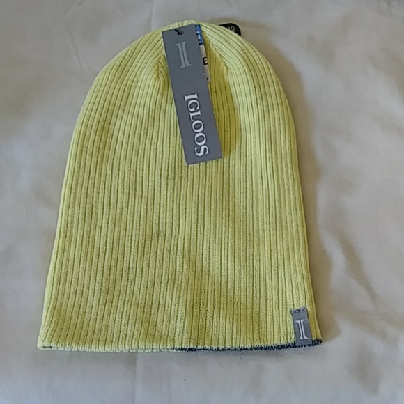 Beanie - Picture 4 of 7